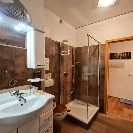 Apartmán Neu: Grosszuegige Citywohnung Mit Xxl Dachterrasse! *